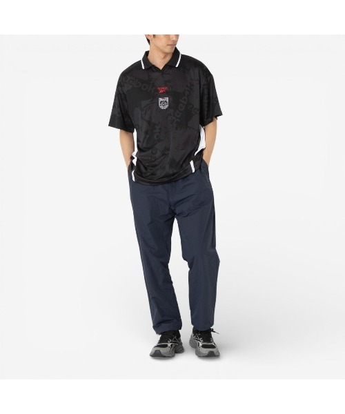 Reebok(リーボック)の「フットボールジャージー / STREET SPORT FOOTBALL JERSEY(Tシャツ/カットソー・メンズ・ブラック/レッド・X-LARGE/SMALL/MEDIUM/LARGE)」の13枚目の写真