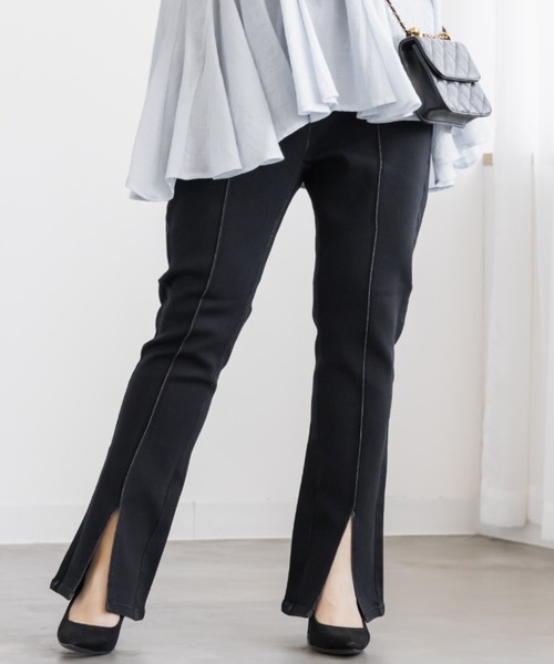 CLETTE（クレット）の「CLETTEオリジナルストレッチデニムスリットフレアパンツ（その他パンツ・レディース・ブラック/その他/ブルー/ネイビー・4L/3L/LL）」の2枚目の写真