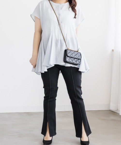 CLETTE（クレット）の「CLETTEオリジナルストレッチデニムスリットフレアパンツ（その他パンツ・レディース・ブラック/その他/ブルー/ネイビー・4L/3L/LL）」の6枚目の写真