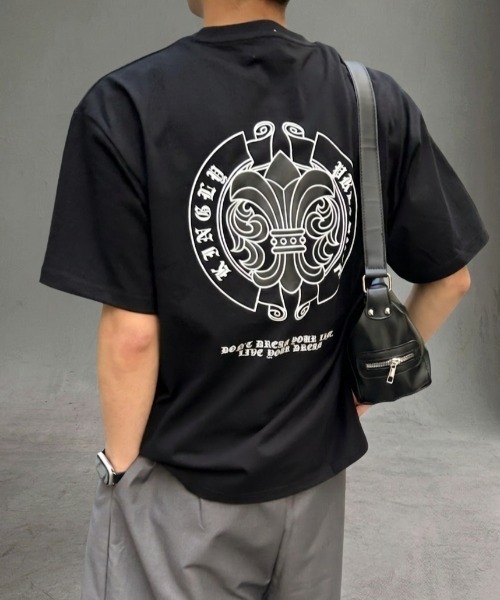 B.R.U(ブル)の「PUアップリケTシャツ(Tシャツ/カットソー・メンズ・A/C/B・FREE)」の3枚目の写真
