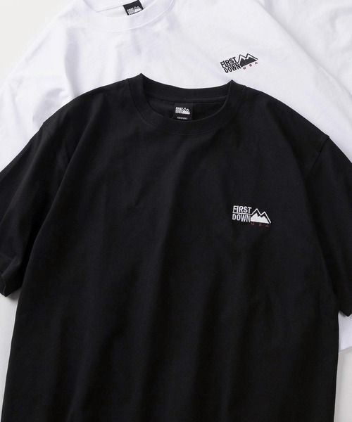 FIRST DOWN（ファーストダウン）の「【76】【FIRST DOWN USA/ファーストダウン USA】ワンポイントロゴ刺繍  無地 クルーネックTシャツ（Tシャツ/カットソー・メンズ・ホワイト/グレー/ブラック・S/L/M）」の2枚目の写真