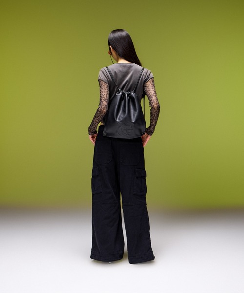 X-girl（エックスガール）の「XG EMBLEM FAUX LEATHER KNAPSACK（バックパック/リュック・レディース・ブラウン/ブラック・ONE SIZE）」の6枚目の写真