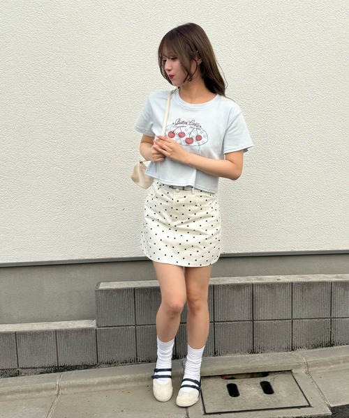 frunco(フランコ)の「チェリークロップドTシャツ(Tシャツ/カットソー・レディース・ブルー/グレー/ホワイト・FREE)」の15枚目の写真