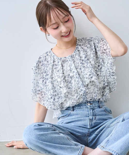 mil(ミル)の「ラッフルカラー ブラウス / ドット柄 花柄【587204】(シャツ/ブラウス・レディース・オフホワイト/ブラック・XS/S)」の1枚目の写真