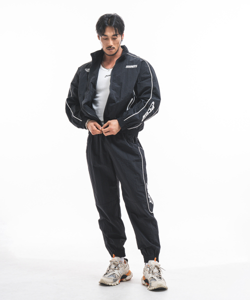 PHYSICAL GARMENTS（フィジカルガーメンツ）の「P2451 パイピングウインドブレイカー ジャケット [ブラック]（ナイロンジャケット・メンズ・その他・MEDIUM/LARGE/X-LARGE/XX-LARGE）」の5枚目の写真