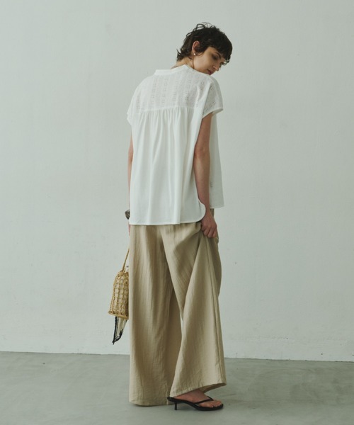 Plumel(プルメル)の「embroidery Lace French Tops / エンブロイダリーレースフレンチトップス(Tシャツ/カットソー・レディース・ブラウン/ブラック/オフホワイト・MEDIUM)」の18枚目の写真