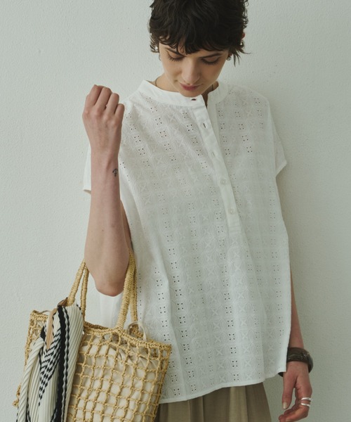 Plumel(プルメル)の「embroidery Lace French Tops / エンブロイダリーレースフレンチトップス(Tシャツ/カットソー・レディース・ブラウン/ブラック/オフホワイト・MEDIUM)」の9枚目の写真
