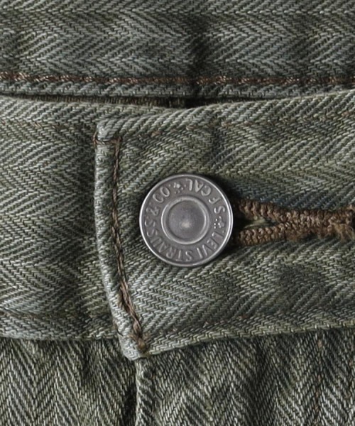 Levi's(リーバイス)の「【Levi's】478バギーカーゴ (ショートパンツ / ワーク / ヘリンボーン / リラックスフィット / 大人カジュアル)(その他パンツ・メンズ・グリーン・32inch/28inch/30inch/34inch)」の2枚目の写真
