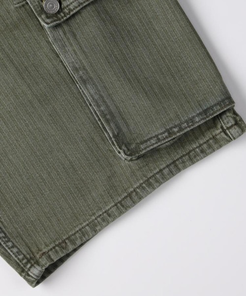 Levi's(リーバイス)の「【Levi's】478バギーカーゴ (ショートパンツ / ワーク / ヘリンボーン / リラックスフィット / 大人カジュアル)(その他パンツ・メンズ・グリーン・32inch/28inch/30inch/34inch)」の3枚目の写真