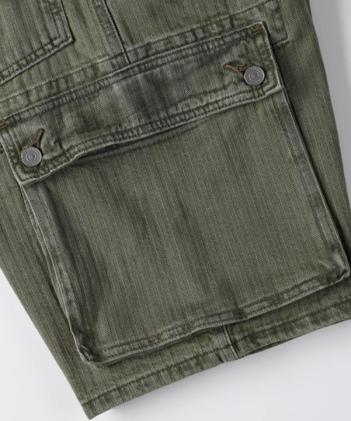 Levi's(リーバイス)の「【Levi's】478バギーカーゴ (ショートパンツ / ワーク / ヘリンボーン / リラックスフィット / 大人カジュアル)(その他パンツ・メンズ・グリーン・32inch/28inch/30inch/34inch)」の8枚目の写真