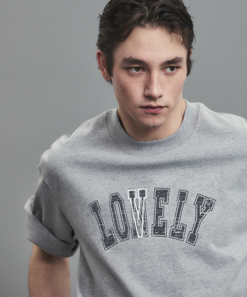 NOHANT（ノアン）の「LONELY/LOVELY STRUCTURED T-SHIRT GRAY（Tシャツ/カットソー・メンズ・ライトグレー・SMALL/MEDIUM/LARGE）」の3枚目の写真