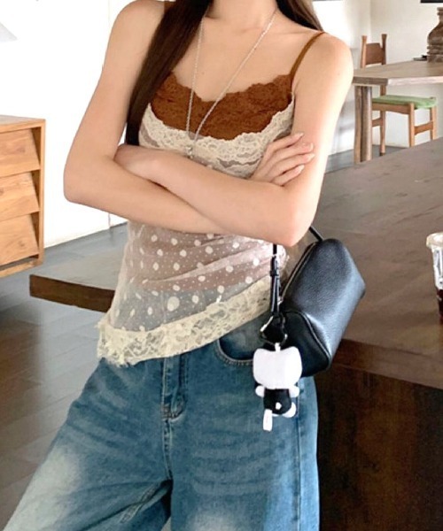 SHEENA(シーナ)の「【カップ付き】レイヤードライクドットレースキャミソール(キャミソール・レディース・ベージュ・M)」の8枚目の写真