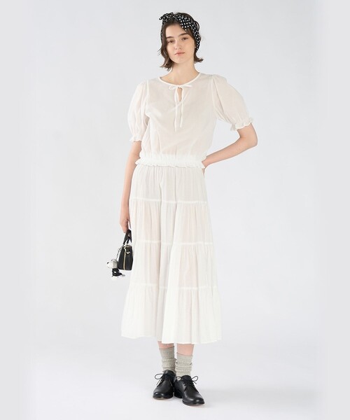 To b. by agnes b.（トゥービーバイアニエスベー）の「コットン シフォン パフィー 半袖 ブラウス（シャツ/ブラウス・レディース・ホワイト・38/40/36）」の10枚目の写真