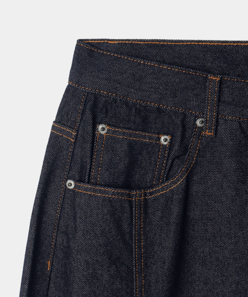 INDUST（インダスト）の「[インダストリ x ヨビ] バレルフィット切替ノンフェードデニムパンツ_ネイビー（デニムパンツ・メンズ・ネイビー・1(S)/2(M)/3(L)）」の6枚目の写真