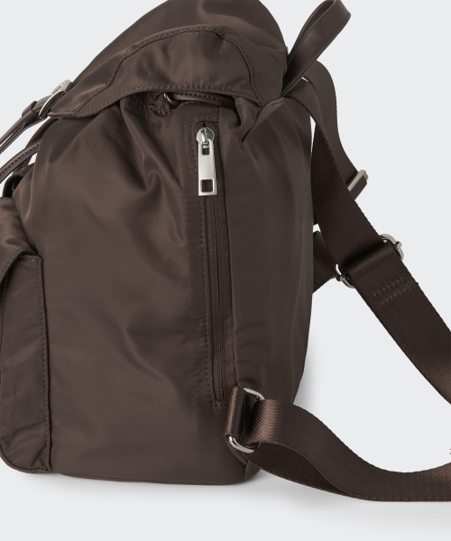 MUSINSA STANDARD WOMAN（ムシンサスタンダードウーマン）の「ウィメンズナイロンフラップミニバックパック[ブラウン]（バックパック/リュック・レディース・その他・F）」の11枚目の写真