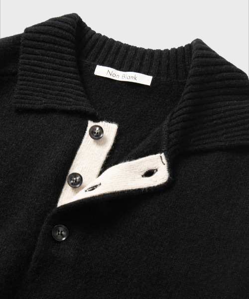 NONBLANK(ノンブランク)の「ウールカラー ニット_BLACK(ニット/セーター・メンズ・ブラック・MEDIUM/LARGE/X-LARGE)」の4枚目の写真