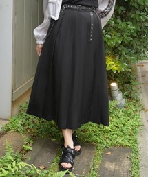ベルト×チェーンプリーツスカート