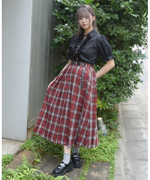 axes femme(アクシーズファム)の「ベルト×チェーンプリーツスカート(スカート・レディース・ブラック/グリーン/レッド・FREE)」の11枚目の写真