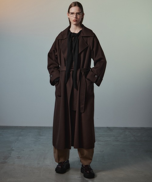 MAISON SPECIAL(メゾンスペシャル)の「【2026Autumn PRE-ORDER】Cashmere Blend Double-Face Gown Coat/カシミヤブレンドリバーガウンコート(その他アウター・レディース・グレー/ブラック/ブラウン・36/38)」の4枚目の写真