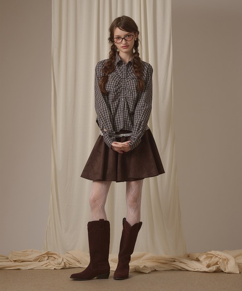 hazyl(ヘイジル)の「gather design shirt / ギャザーデザインシャツ(シャツ/ブラウス・レディース・ブルー系その他/ブラウン系その他/アイボリー/オフホワイト/ネイビー・フリー)」の7枚目の写真