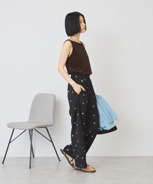 AMERICAN HOLIC(アメリカンホリック)の「花柄刺繍イージーパンツ(その他パンツ・レディース・ブラック/アイボリー・M/L)」の16枚目の写真