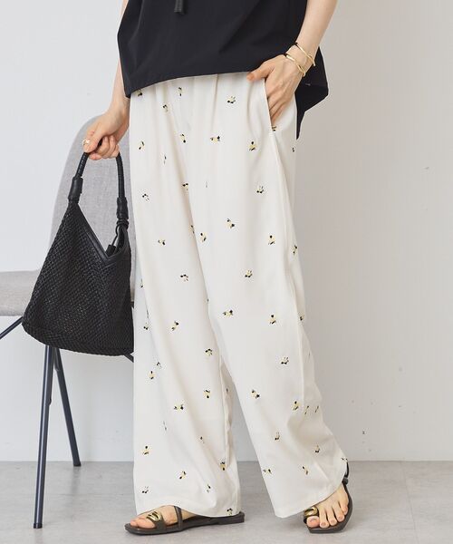 AMERICAN HOLIC(アメリカンホリック)の「花柄刺繍イージーパンツ(その他パンツ・レディース・ブラック/アイボリー・M/L)」の20枚目の写真