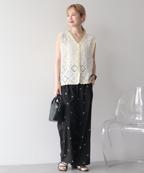 AMERICAN HOLIC(アメリカンホリック)の「花柄刺繍イージーパンツ(その他パンツ・レディース・ブラック/アイボリー・M/L)」の7枚目の写真