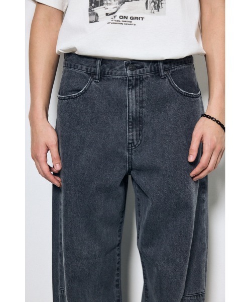 AZUL by moussy（アズールバイマウジー）の「【セットアップ対応】カラーデニムパンツ　ワイド　秋服　ジーンズ　ロングパンツ（デニムパンツ・メンズ・ライトブラック/ブラウン・LARGE/MEDIUM）」の20枚目の写真