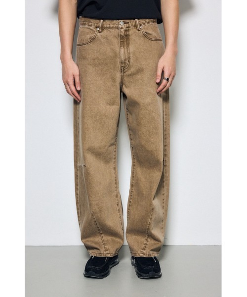AZUL by moussy（アズールバイマウジー）の「【セットアップ対応】カラーデニムパンツ　ワイド　秋服　ジーンズ　ロングパンツ（デニムパンツ・メンズ・ライトブラック/ブラウン・LARGE/MEDIUM）」の7枚目の写真