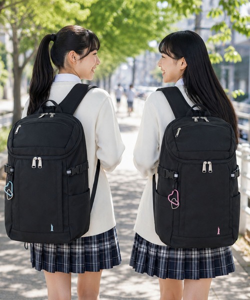 EASTBOY(イーストボーイ)の「【EASTBOY】2層式リュック カラビナ付 スクールバッグ 通学 鞄 バックパック(バックパック/リュック・レディース・ブラック×ピンク/ブラック×ブルー・FREE)」の5枚目の写真