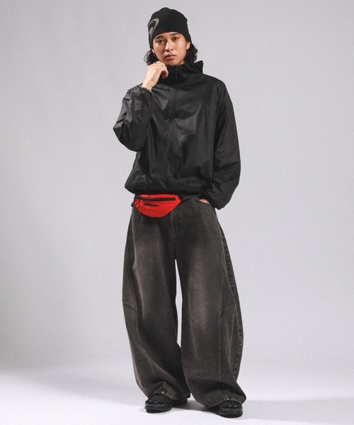 RAGEBLUE(レイジブルー)の「ASYMMETRIC ZIP NYLON PARKA/アシメZIPナイロンパーカー(ナイロンジャケット・メンズ・ブラック・FREE)」の6枚目の写真