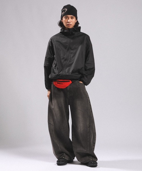 RAGEBLUE(レイジブルー)の「ASYMMETRIC ZIP NYLON PARKA/アシメZIPナイロンパーカー(ナイロンジャケット・メンズ・ブラック・FREE)」の8枚目の写真