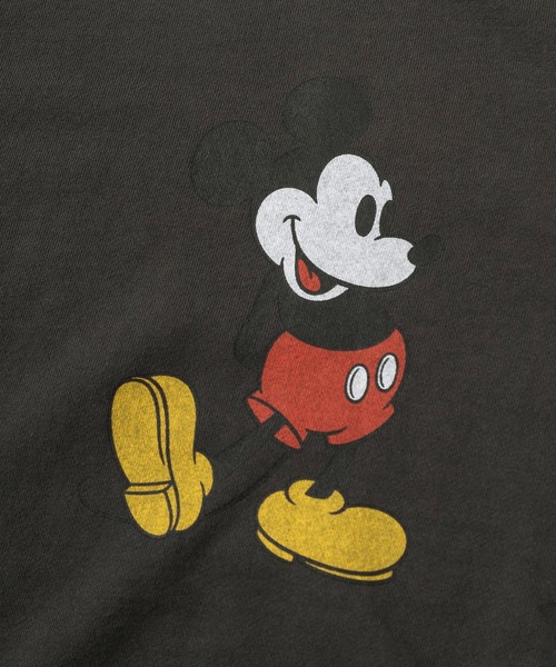 Disney(ディズニー)の「【71】【DISCUS/ディスカス】【Disney/ディズニー】ミッキーマウス 裏毛 クルーネック スウェット/ワンポイントワッペン/ユニセックス(スウェット・レディース・ブラック系1/ホワイト系/ホワイト/ホワイト系1/ブラック系2/ホワイト系2/ブラック/ブラック系・M/L)」の9枚目の写真