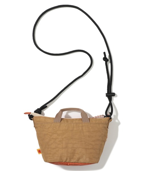 KODAK（コダック）の「コダックアパレル  Hardy Kodachrome Mini Cross Bag（ショルダーバッグ・メンズ・オレンジ・ﾌﾘ-）」の2枚目の写真