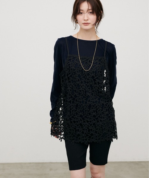 LARUTA（ラルータ）の「【LARUTA】［Web限定］花柄レースキャミ（キャミソール・レディース・オフホワイト/ブラック・MEDIUM）」の10枚目の写真