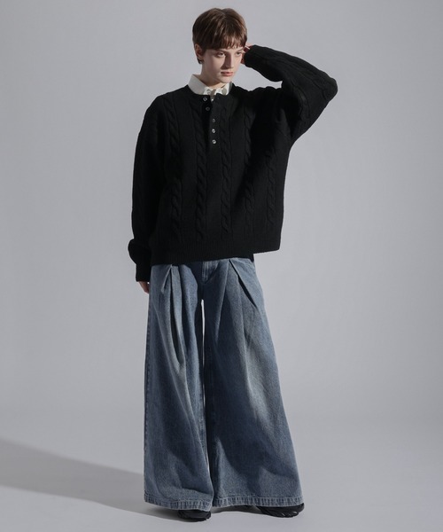 ELLUV（エルブ）の「【ELLUV/エルヴ】ウールミックス ヘンリーネックケーブルニットポロ（ニット/セーター・メンズ・ダークブルー/ブラック/チャコールグレー・L/M/S）」の16枚目の写真