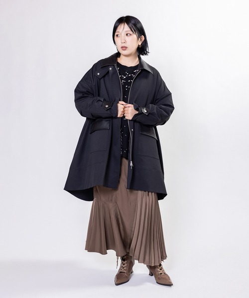 OSMOSIS(オズモーシス)の「ライナー付テントコート(その他アウター・レディース・ブラウン/アイボリー/ブラック・ONE SIZE)」の17枚目の写真