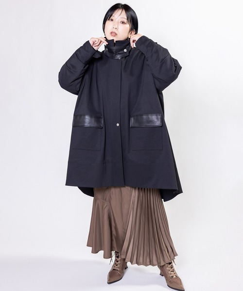 OSMOSIS(オズモーシス)の「ライナー付テントコート(その他アウター・レディース・ブラウン/アイボリー/ブラック・ONE SIZE)」の7枚目の写真