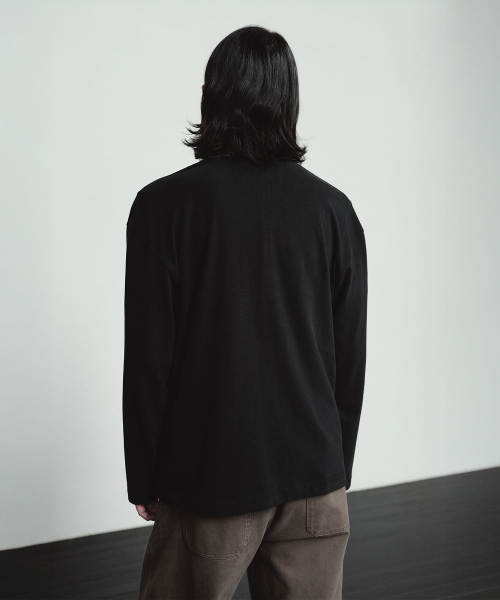 BLANKROOM（ブランクルーム）の「ノーブルヘンリーネックTシャツ_BLACK（Tシャツ/カットソー・メンズ・その他・2/3/1）」の4枚目の写真