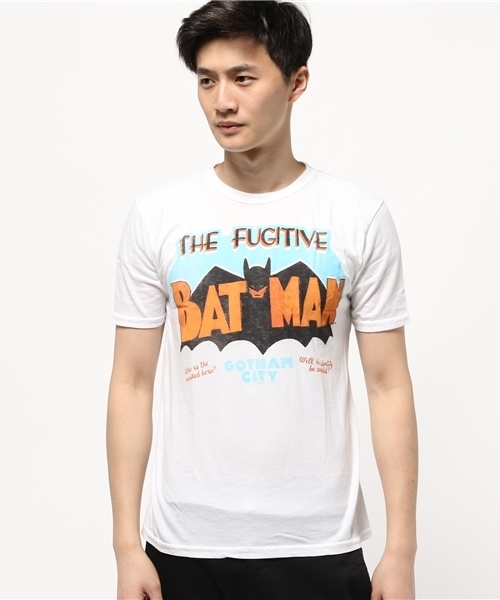 JUNK FOOD(ジャンクフード)の「The FUGITIVE BATMAN Tシャツ(Tシャツ/カットソー・メンズ・ホワイト・MEDIUM/SMALL/X-SMALL)」の1枚目の写真
