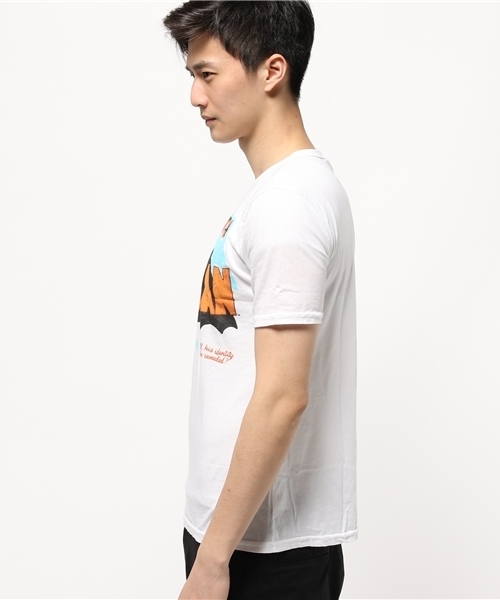JUNK FOOD(ジャンクフード)の「The FUGITIVE BATMAN Tシャツ(Tシャツ/カットソー・メンズ・ホワイト・MEDIUM/SMALL/X-SMALL)」の2枚目の写真