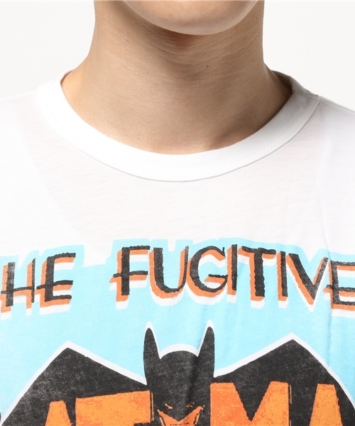JUNK FOOD(ジャンクフード)の「The FUGITIVE BATMAN Tシャツ(Tシャツ/カットソー・メンズ・ホワイト・MEDIUM/SMALL/X-SMALL)」の4枚目の写真