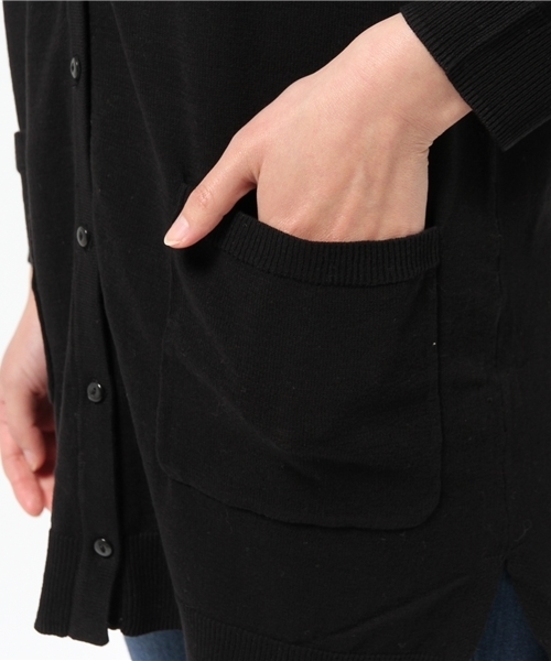 LBC(エルビーシー)の「12G強撚コットンVネックカーディガン(カーディガン/ボレロ・レディース・オフホワイト/ブラック・MEDIUM/LARGE)」の8枚目の写真