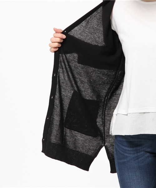 LBC(エルビーシー)の「12G強撚コットンVネックカーディガン(カーディガン/ボレロ・レディース・オフホワイト/ブラック・MEDIUM/LARGE)」の10枚目の写真