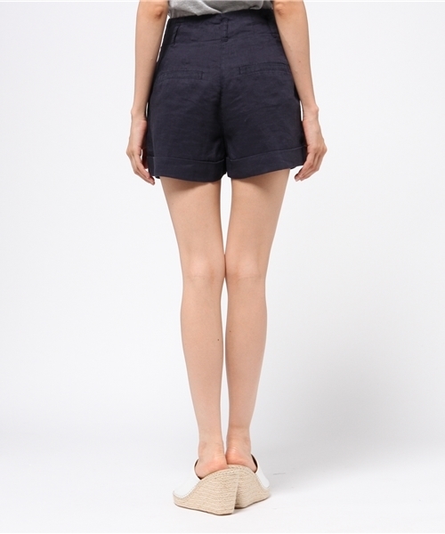 MOUSSY（マウジー）の「TUCK SHORT PT/F（その他パンツ・レディース・ライトベージュ/ネイビー・1/0/2）」の7枚目の写真