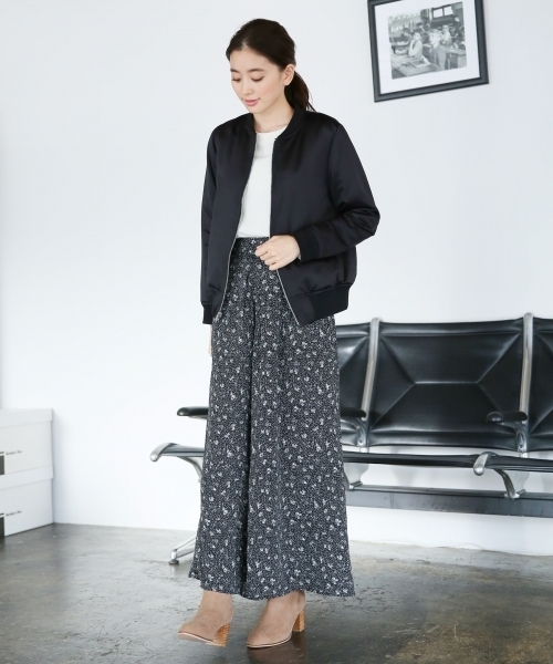 LEPSIM（レプシィム）の「ジョーゼットコバナガラスカンツ　740854（その他パンツ・レディース・ダークネイビー/ブラック・LARGE/MEDIUM）」の11枚目の写真