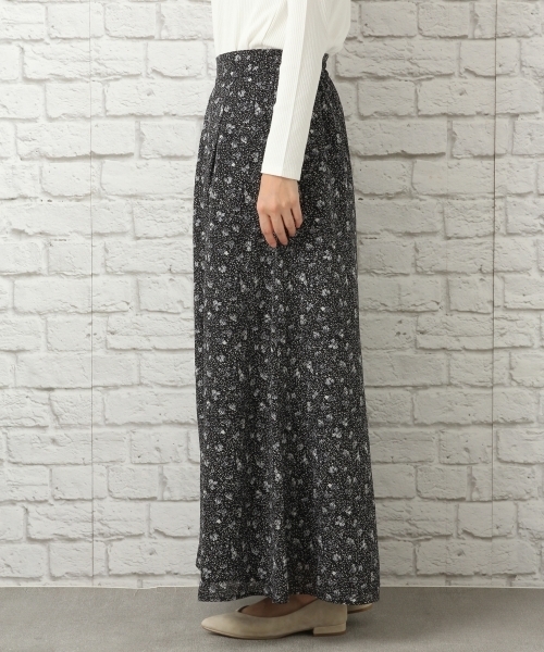 LEPSIM（レプシィム）の「ジョーゼットコバナガラスカンツ　740854（その他パンツ・レディース・ダークネイビー/ブラック・LARGE/MEDIUM）」の13枚目の写真