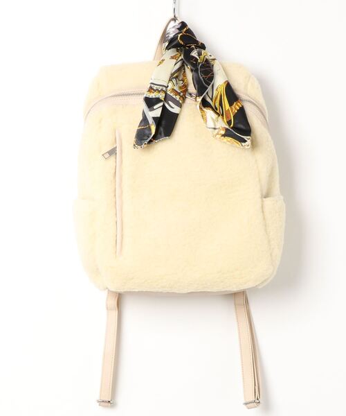 cache cache（カシュ カシュ）の「カシュカシュ cachecache / スカーフ付きファスナーリュックサック（バックパック/リュック・レディース・ネイビー/ホワイト/キャメル/ブラック/ブルー/ブラウン/ダークネイビー/シルバー/その他/ホワイト系その他/その他1/グレー系その他/ブラック系その他/ブラック系その他2/ベージュ系その他2・FREE）」の14枚目の写真