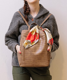 カシュカシュ cachecache / スカーフ付きファスナーリュックサック