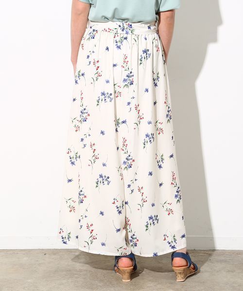 VIS（ビス）の「ウエストリボンフラワースカンツ（その他パンツ・レディース・ブラック系その他/ホワイト系その他・M/S）」の10枚目の写真